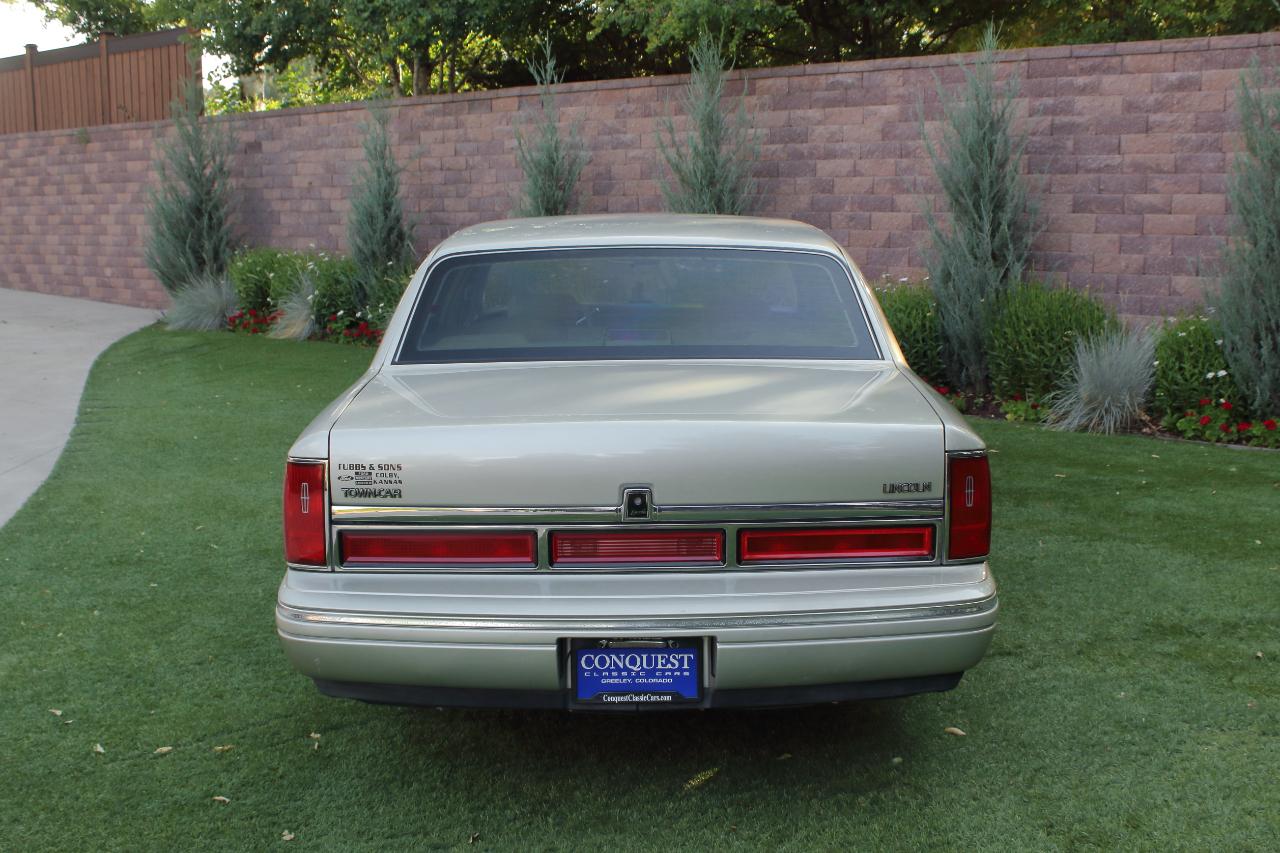 Lincoln Town Car Signature 1997