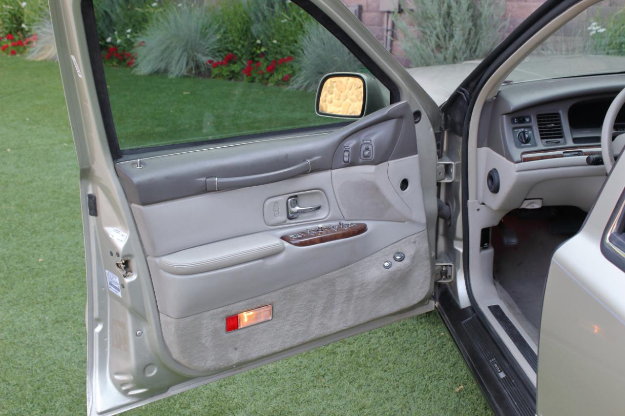 Lincoln Town Car Signature 1997