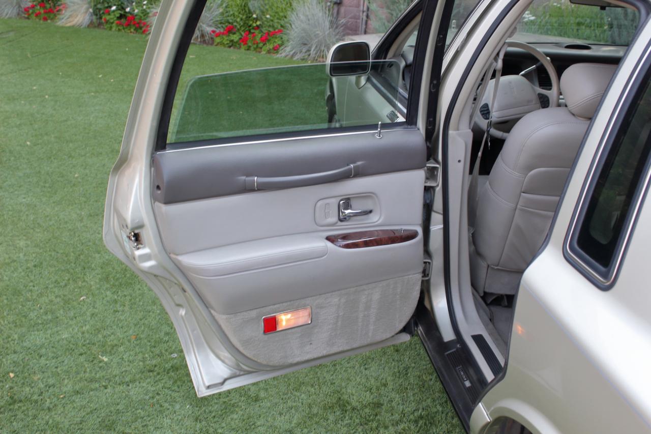 Lincoln Town Car Signature 1997