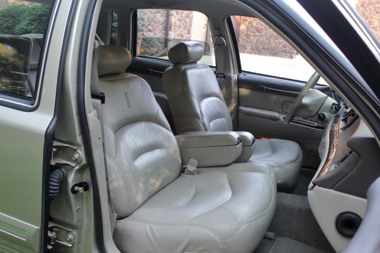 Lincoln Town Car Signature 1997