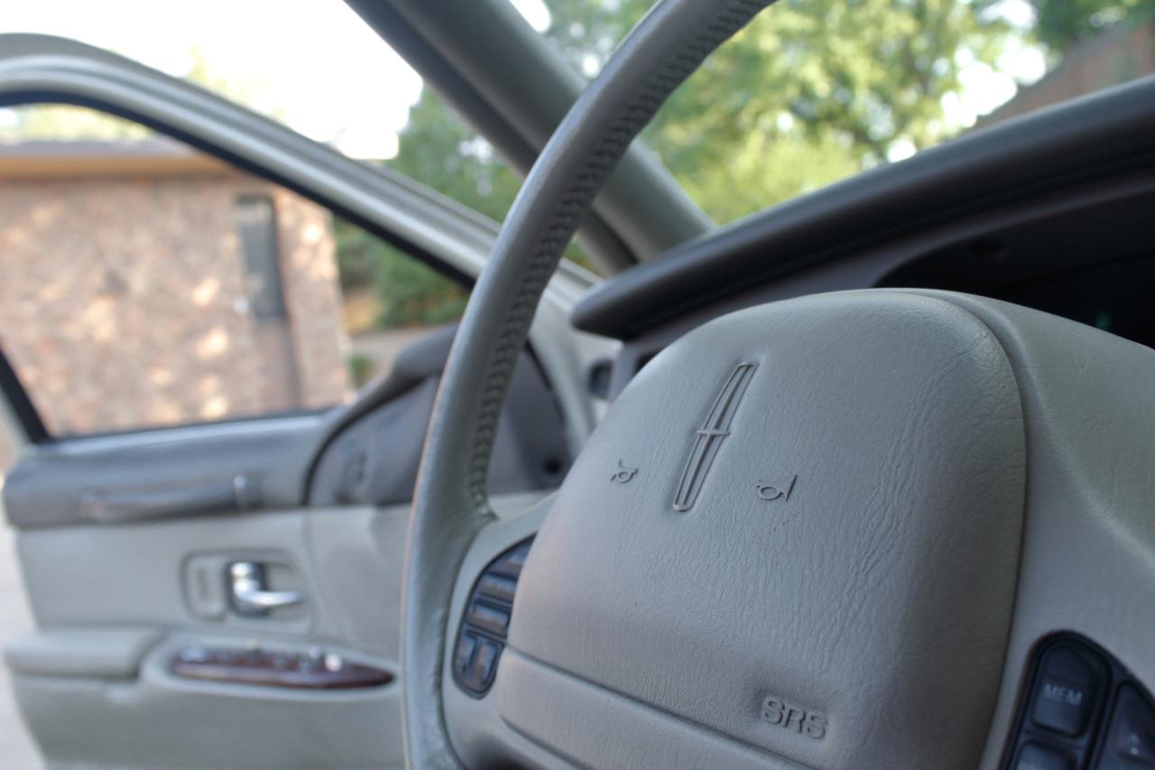 Lincoln Town Car Signature 1997
