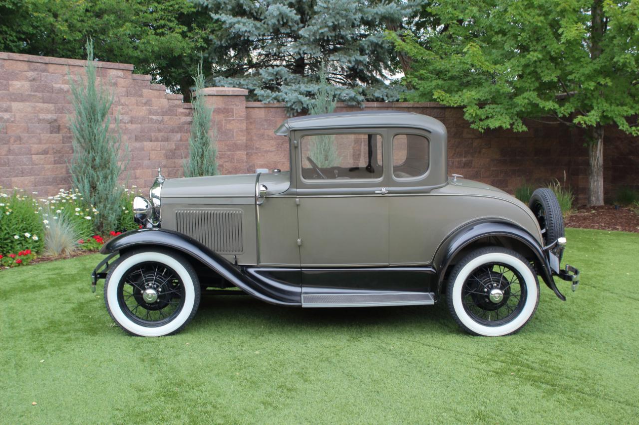 Ford Model A  1930