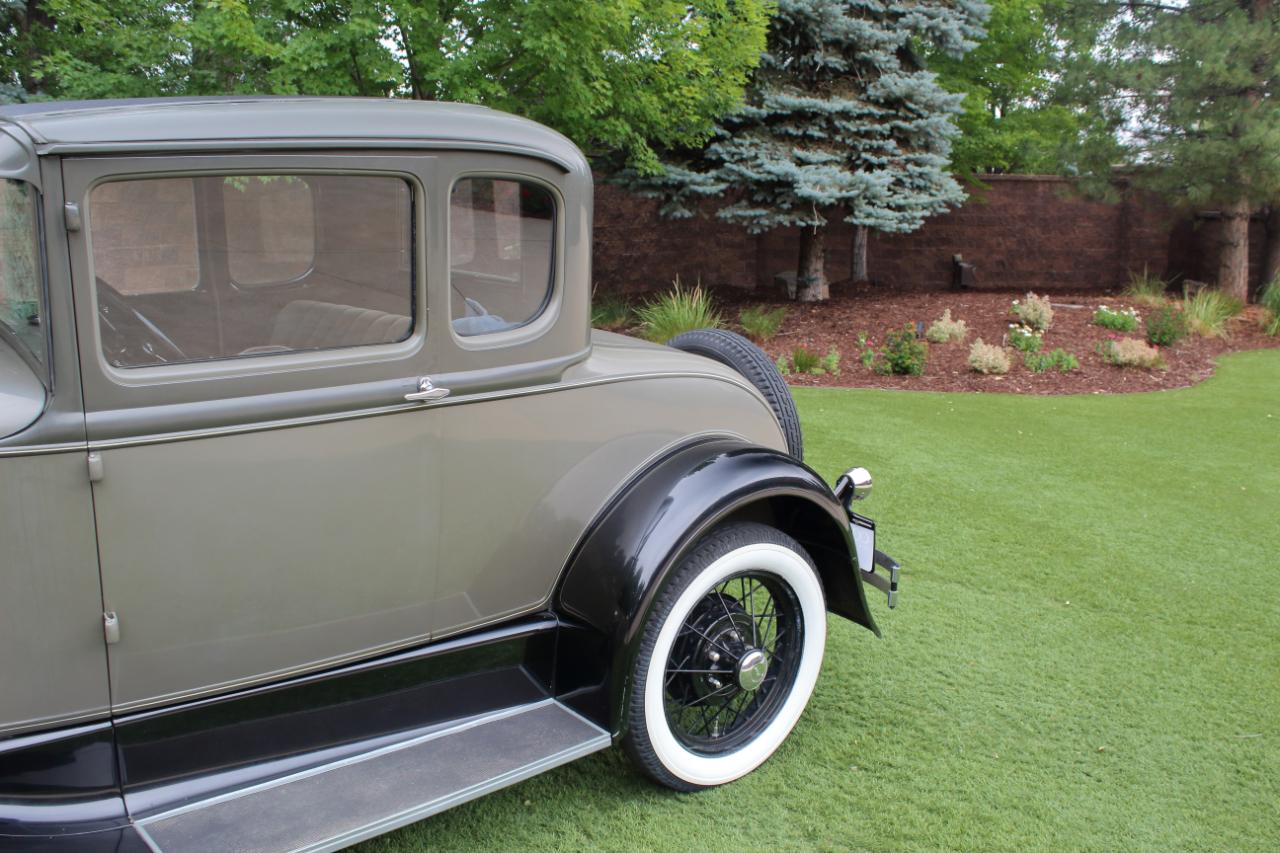 Ford Model A  1930