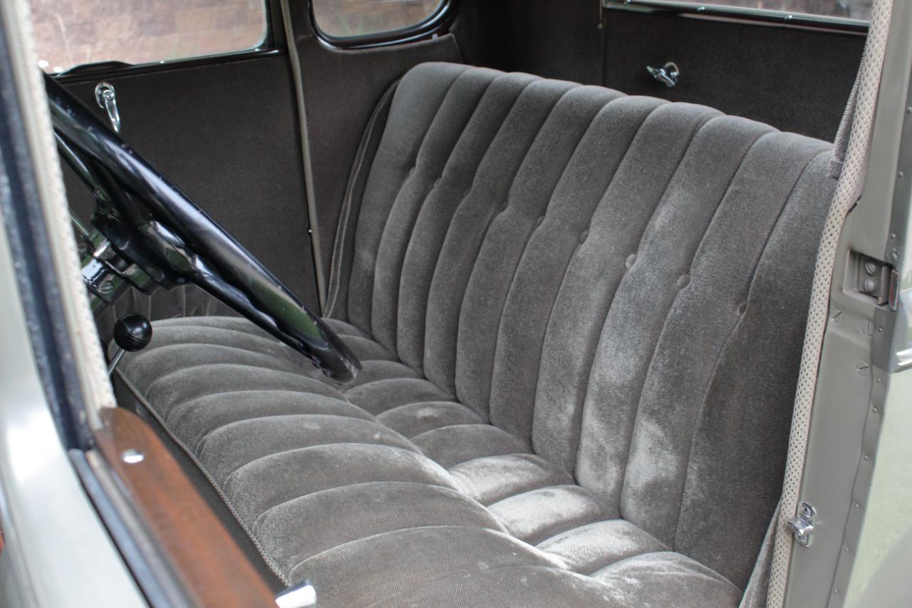 Ford Model A  1930