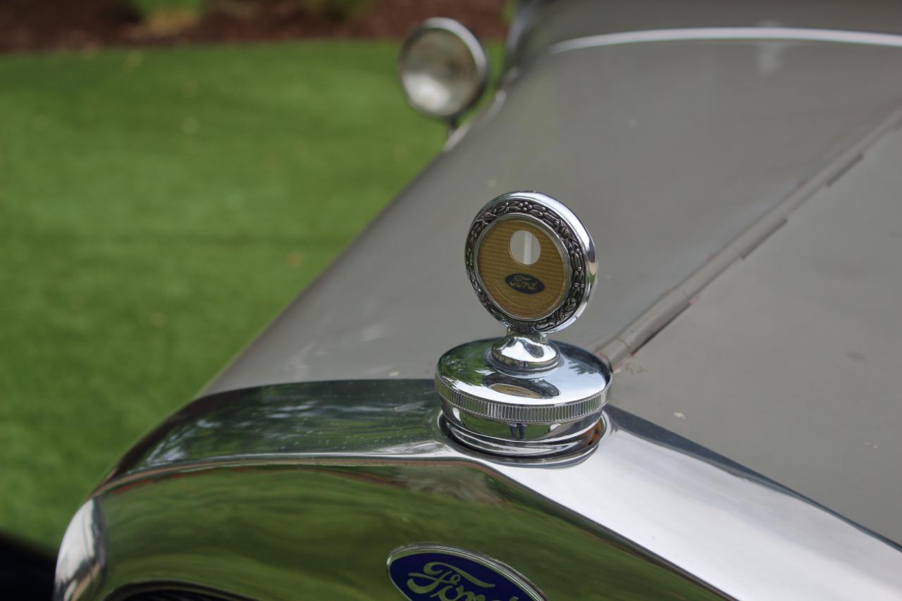 Ford Model A  1930