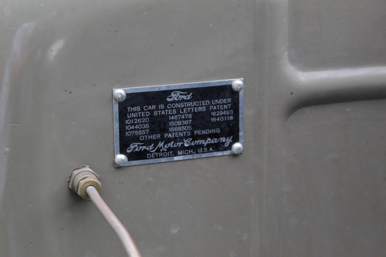 Ford Model A  1930