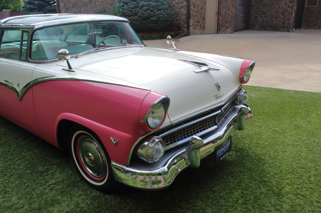Ford Crown Victoria  1955