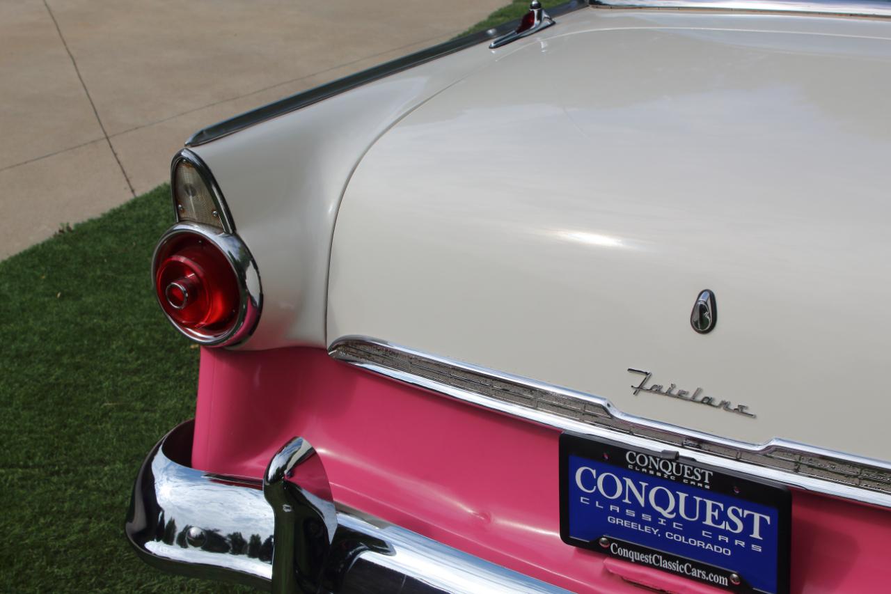 Ford Crown Victoria  1955