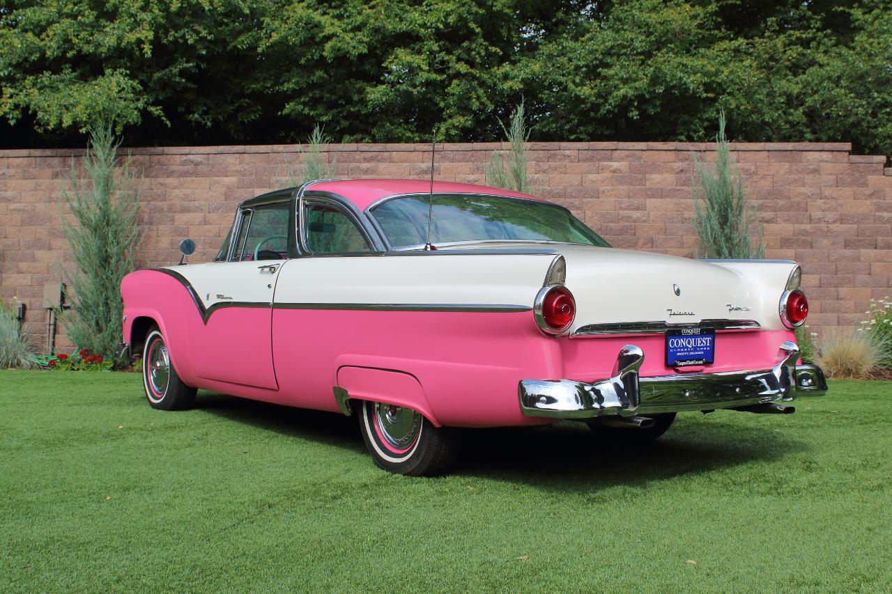 Ford Crown Victoria  1955