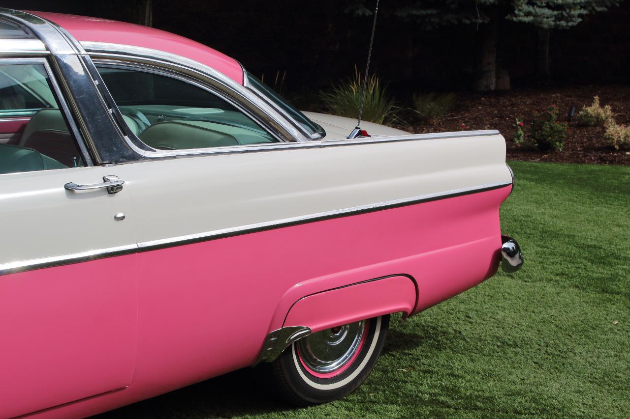 Ford Crown Victoria  1955