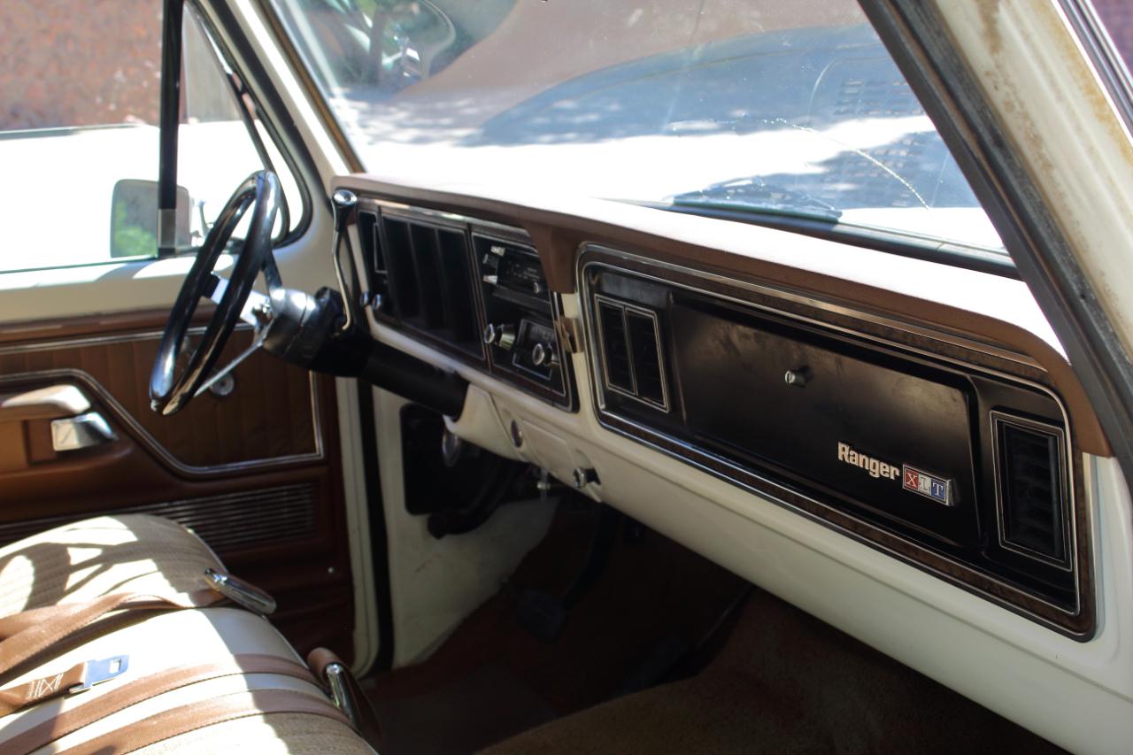 Ford F-250  1973