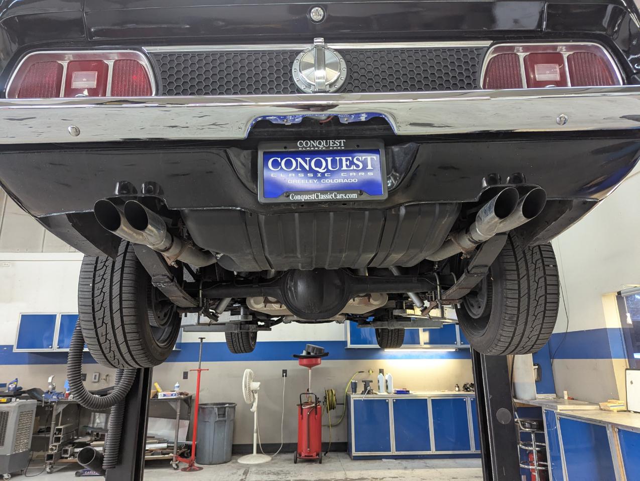 Ford Mustang photo 5