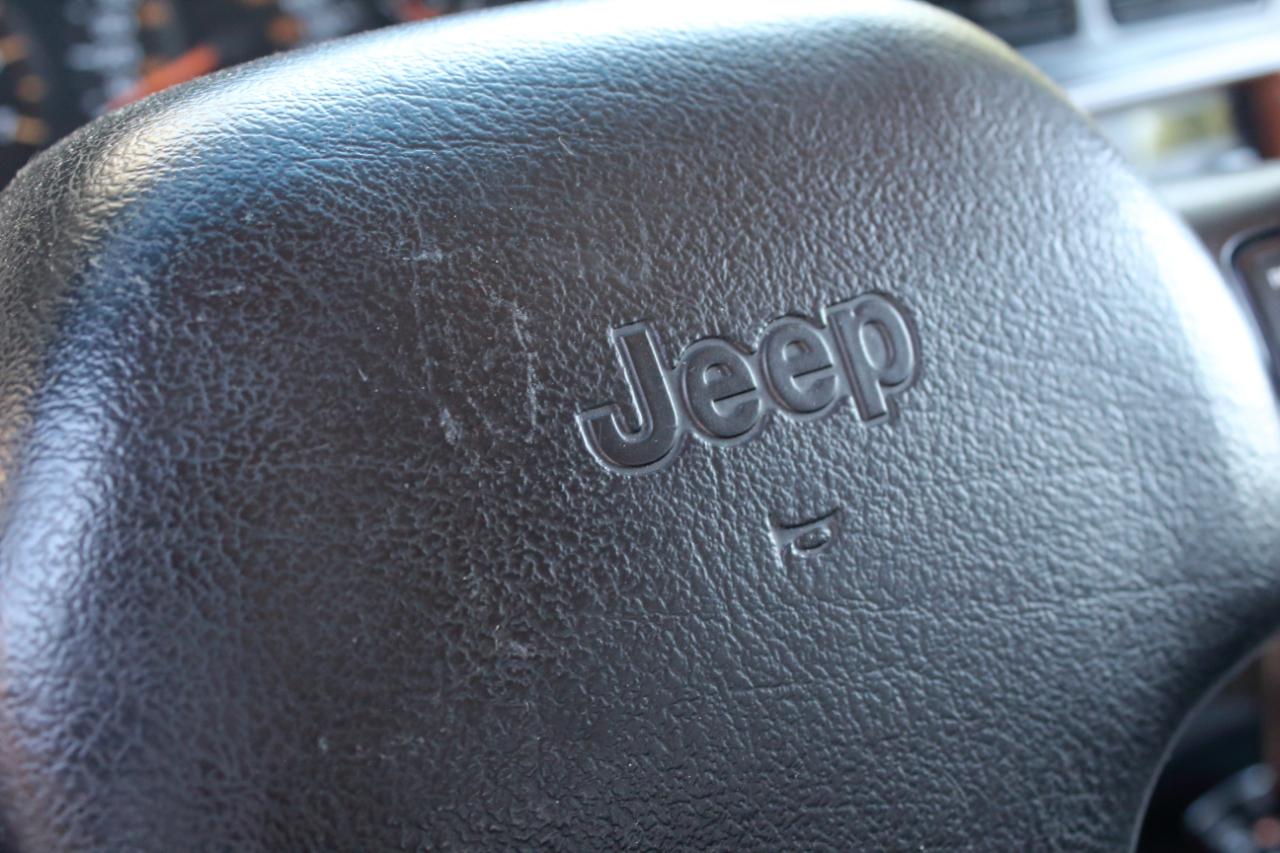 Jeep Grand Cherokee Limited 4WD 1996