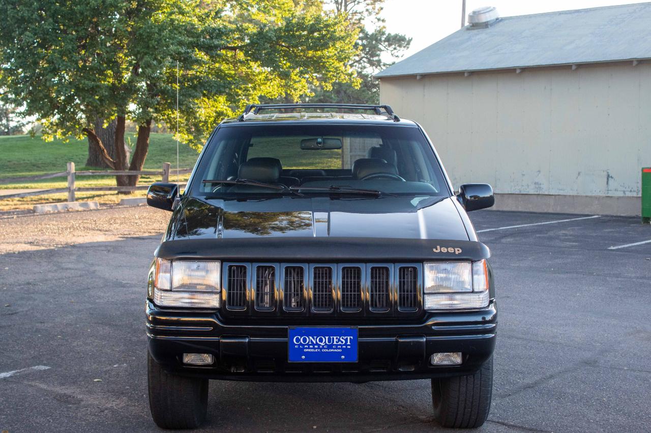 Jeep Grand Cherokee photo 3