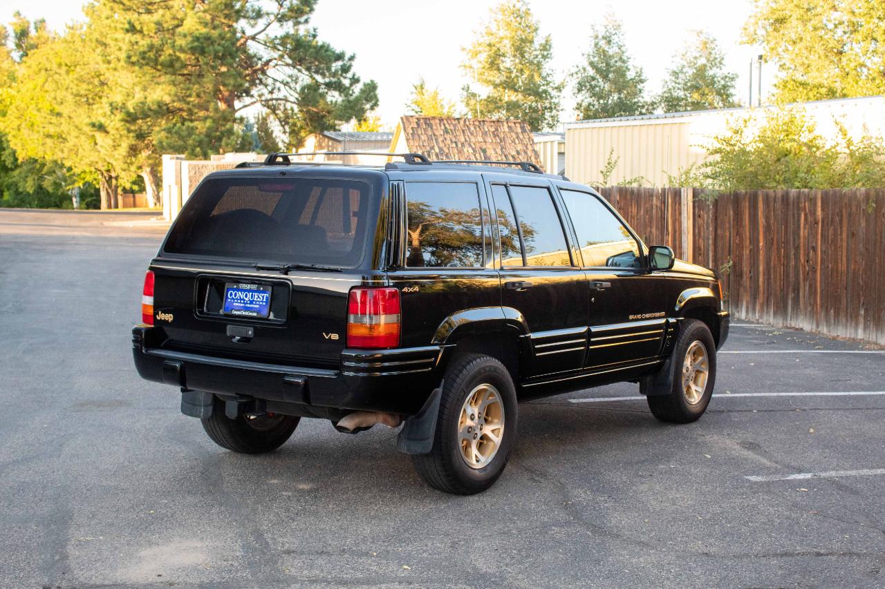 Jeep Grand Cherokee photo 18
