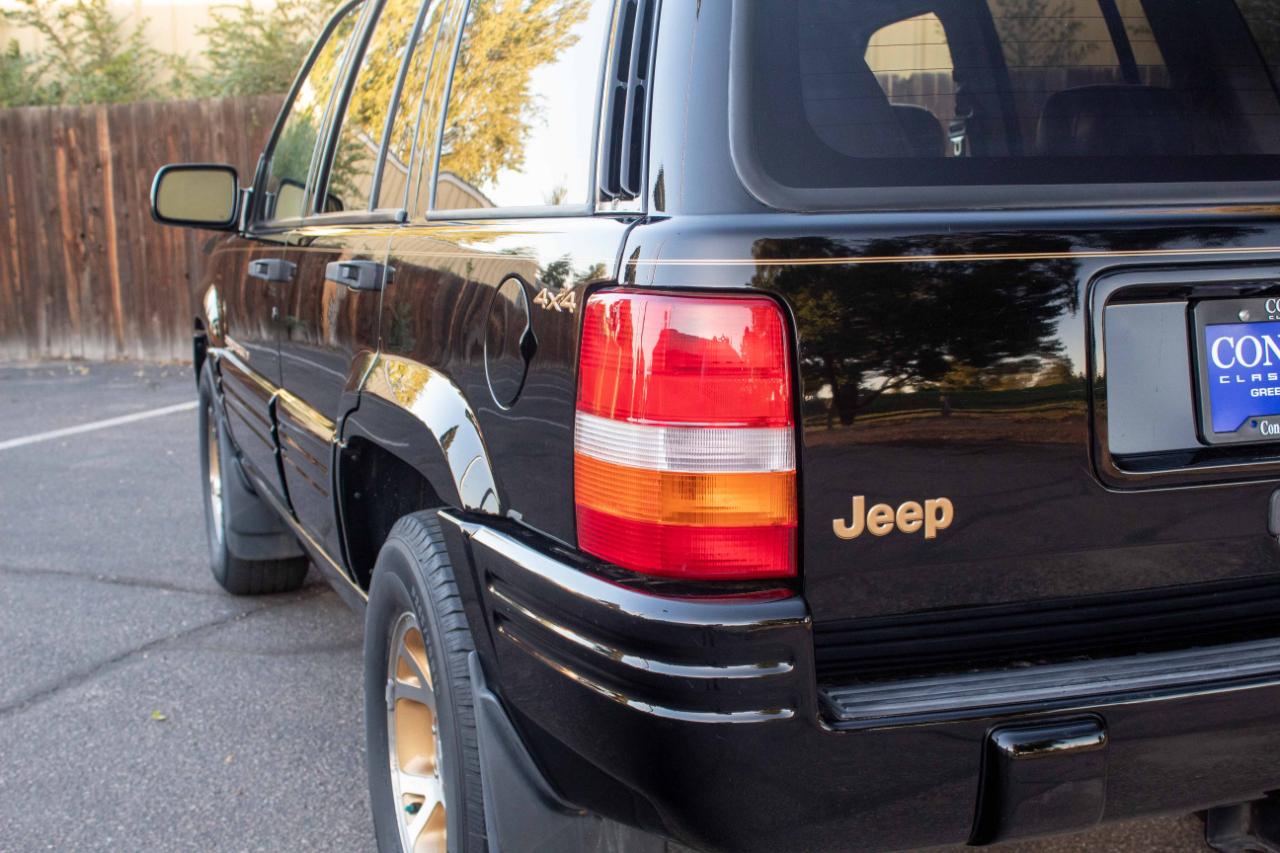 Jeep Grand Cherokee photo 25