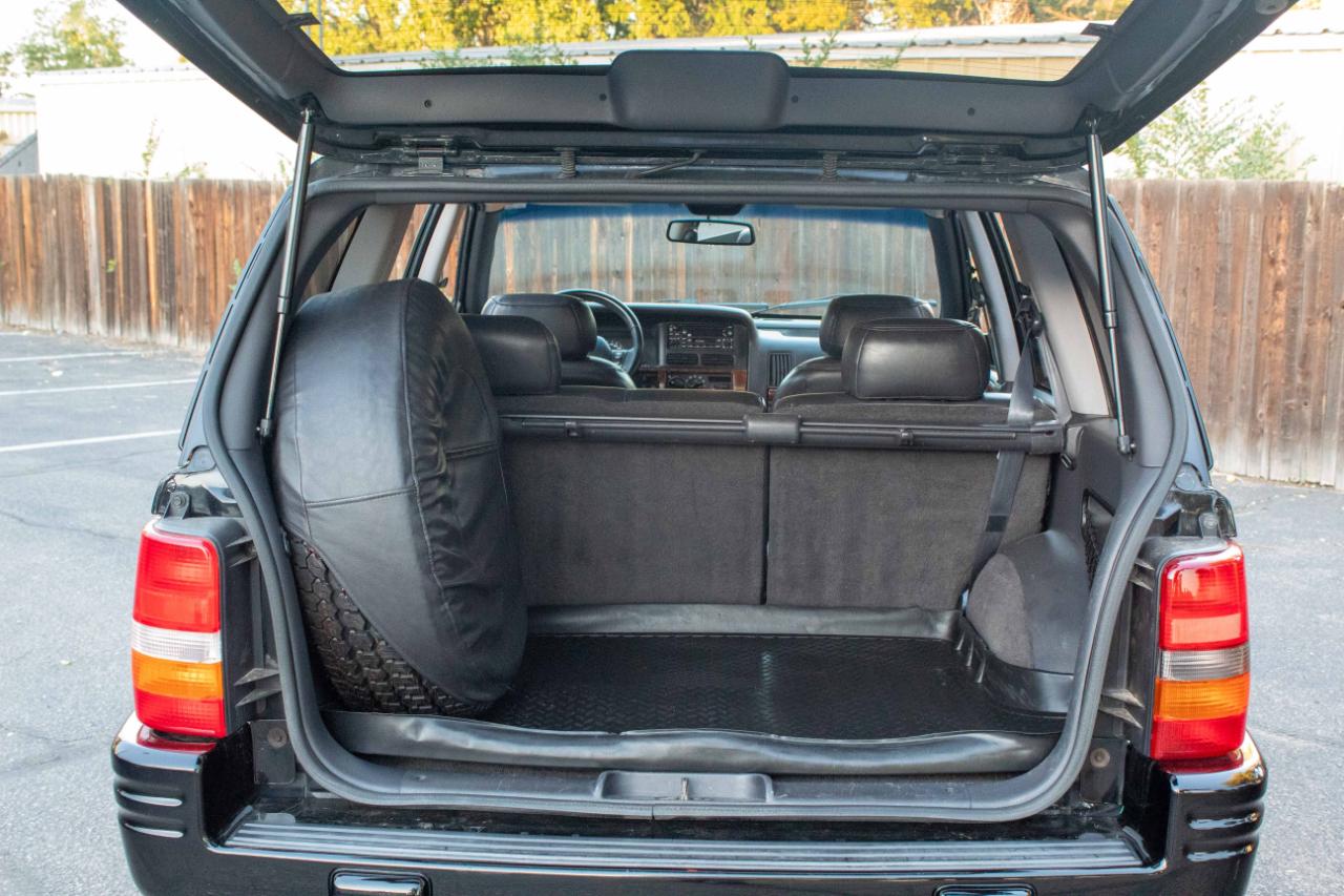 Jeep Grand Cherokee photo 44
