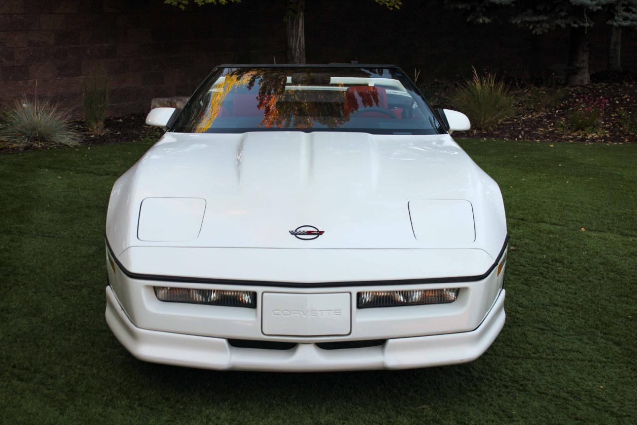 Chevrolet Corvette Convertible 1986