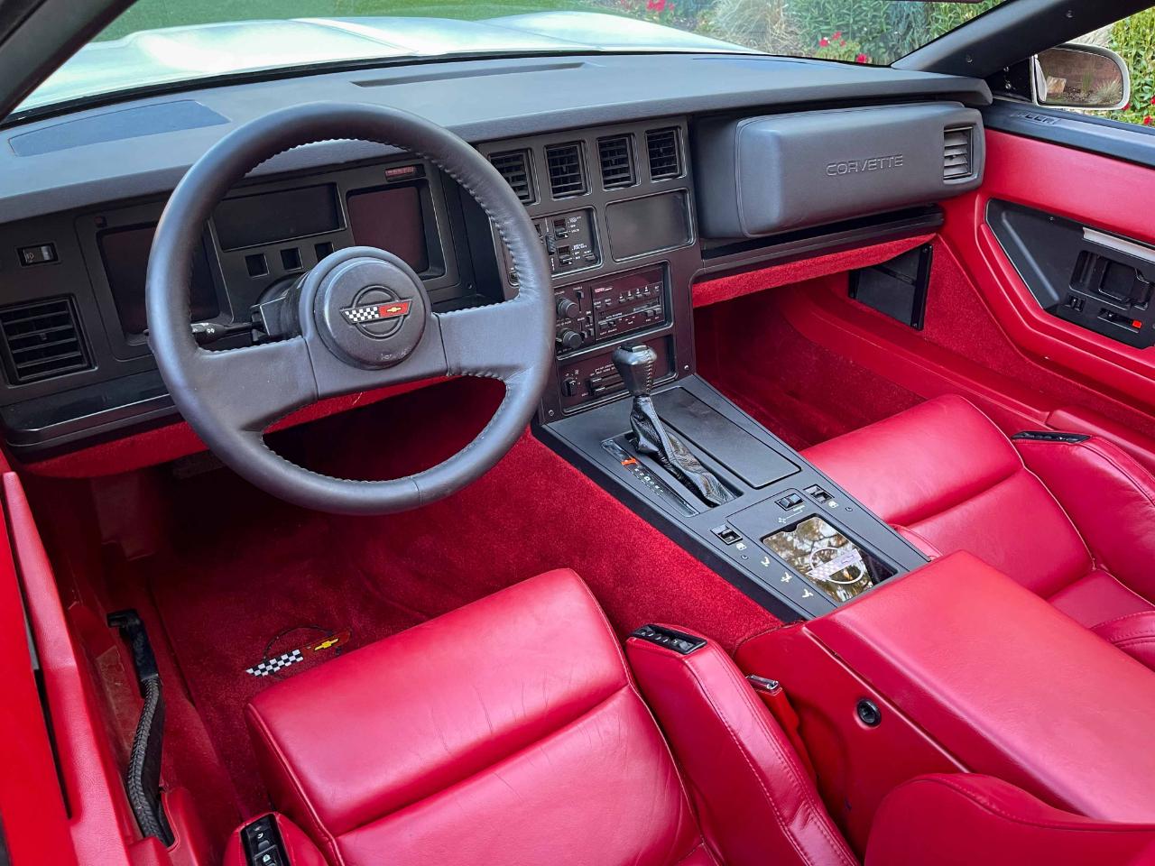 Chevrolet Corvette Convertible 1986