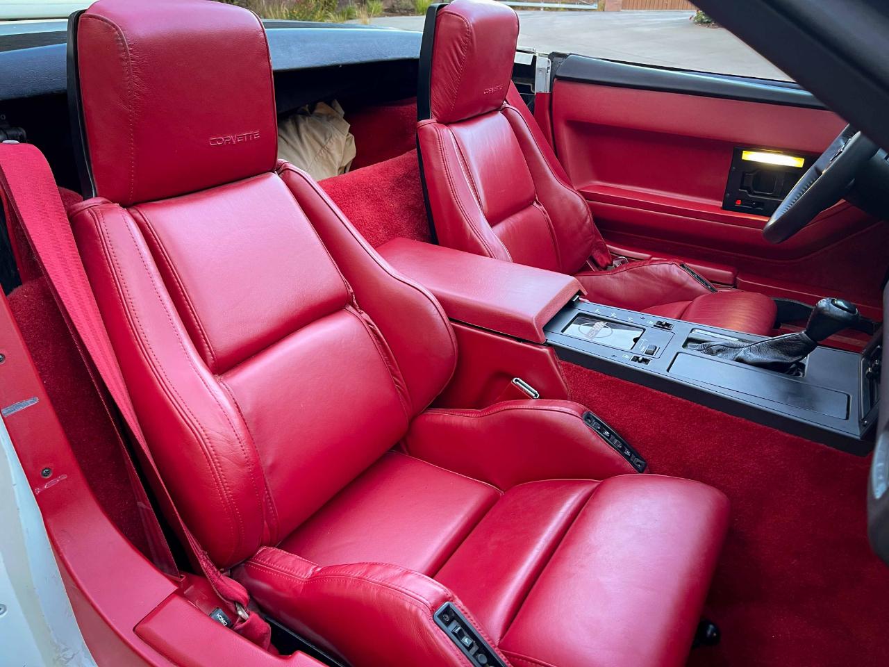Chevrolet Corvette Convertible 1986