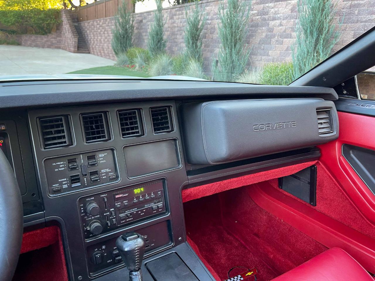 Chevrolet Corvette Convertible 1986