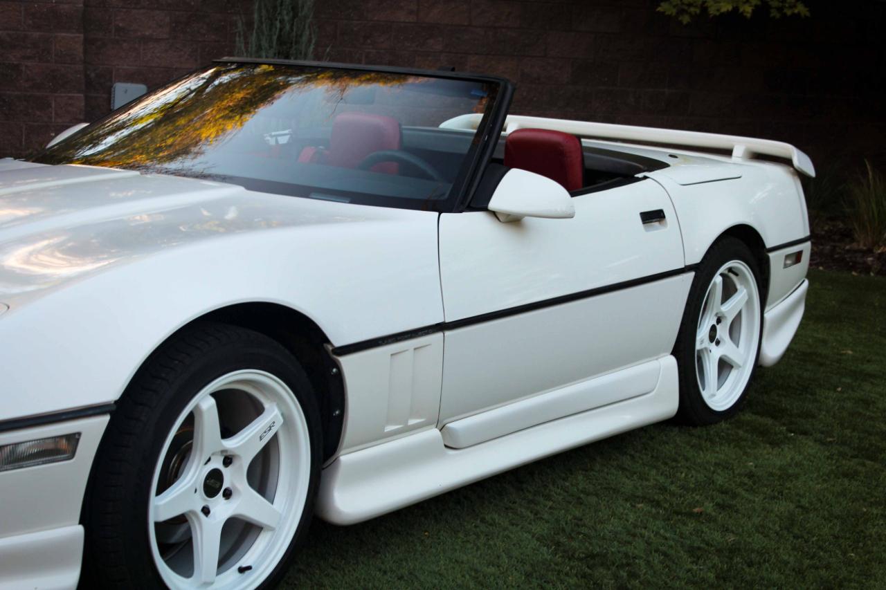 Chevrolet Corvette Convertible 1986