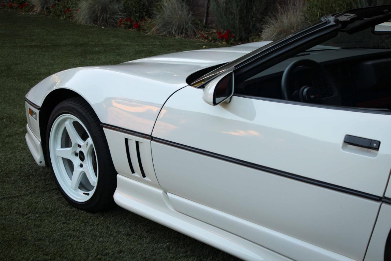 Chevrolet Corvette Convertible 1986
