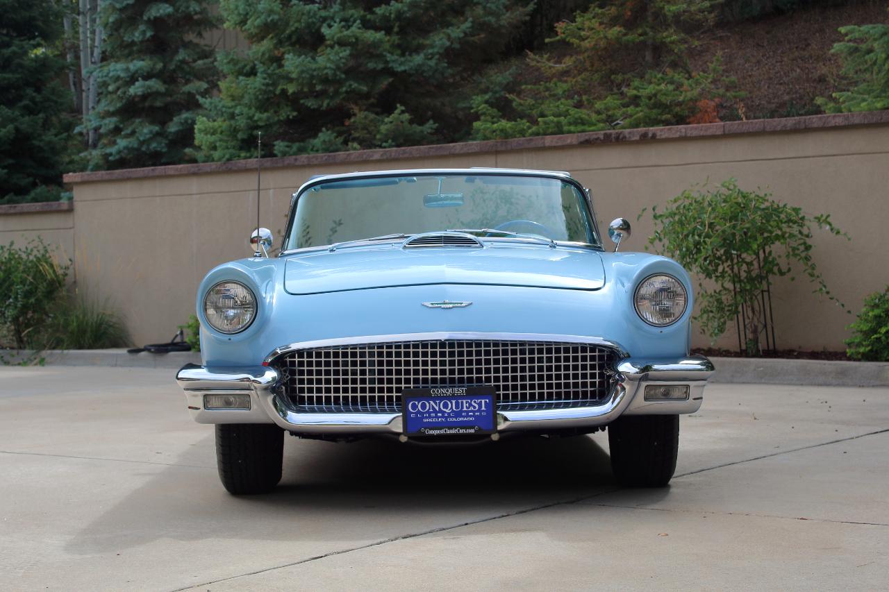 Ford Thunderbird  1957