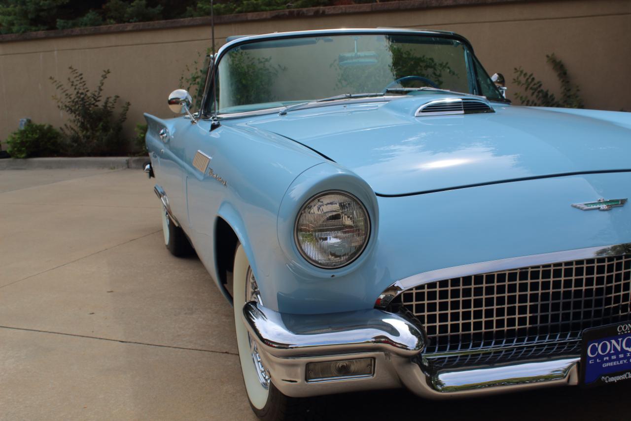Ford Thunderbird  1957