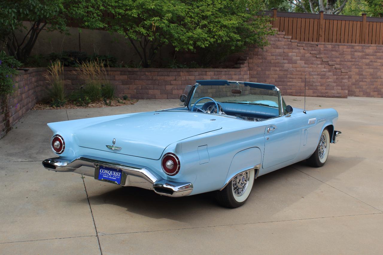 Ford Thunderbird  1957