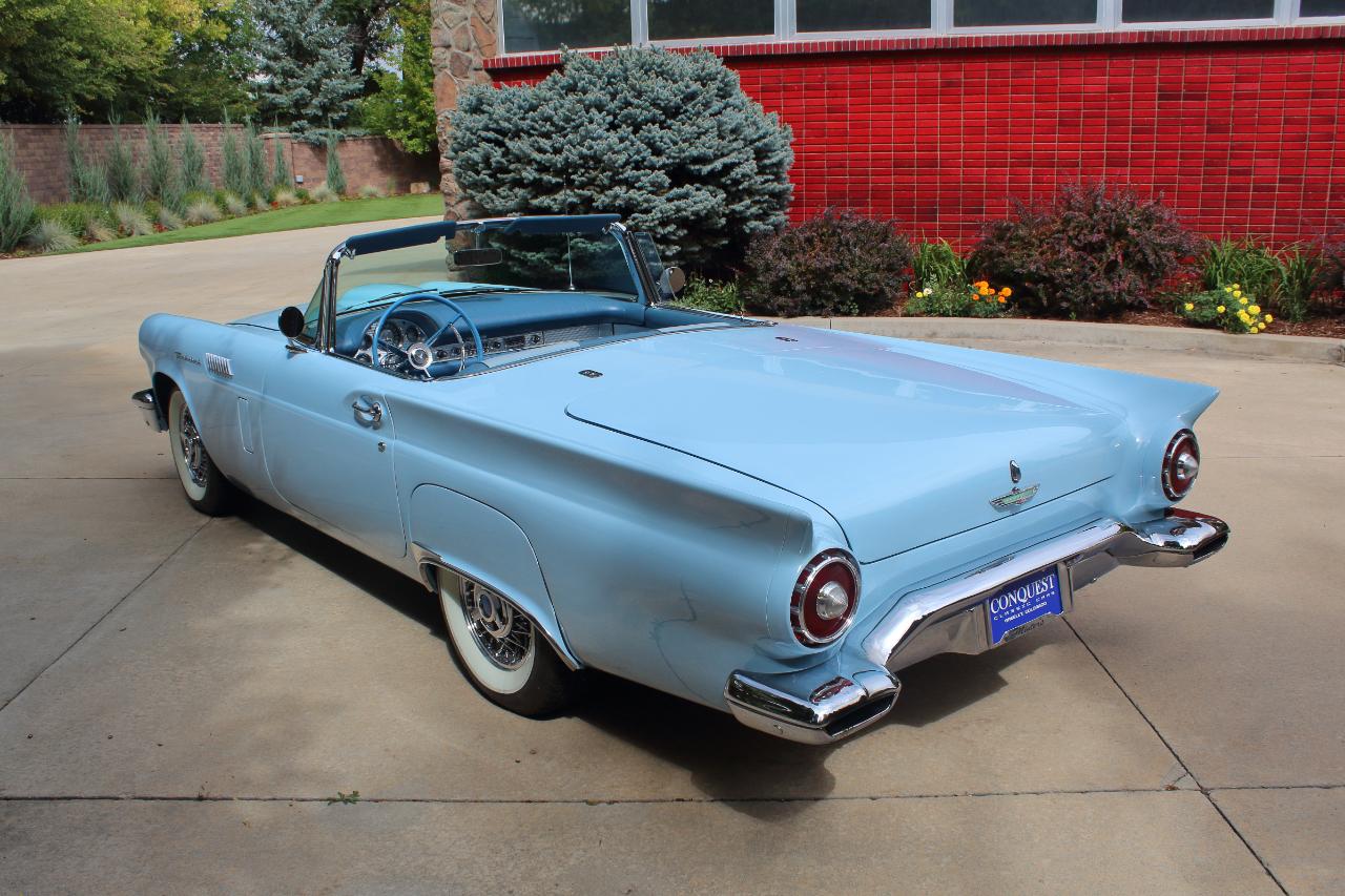 Ford Thunderbird  1957