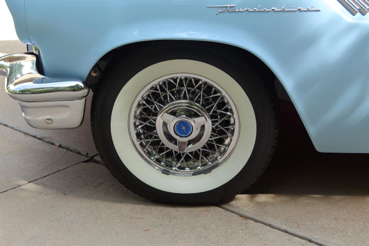 Ford Thunderbird  1957