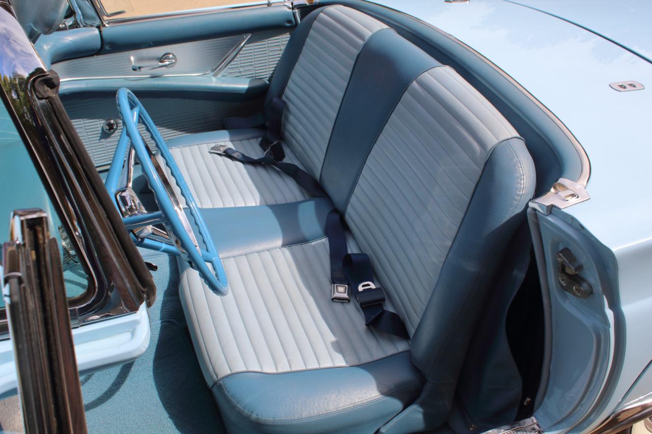 Ford Thunderbird  1957