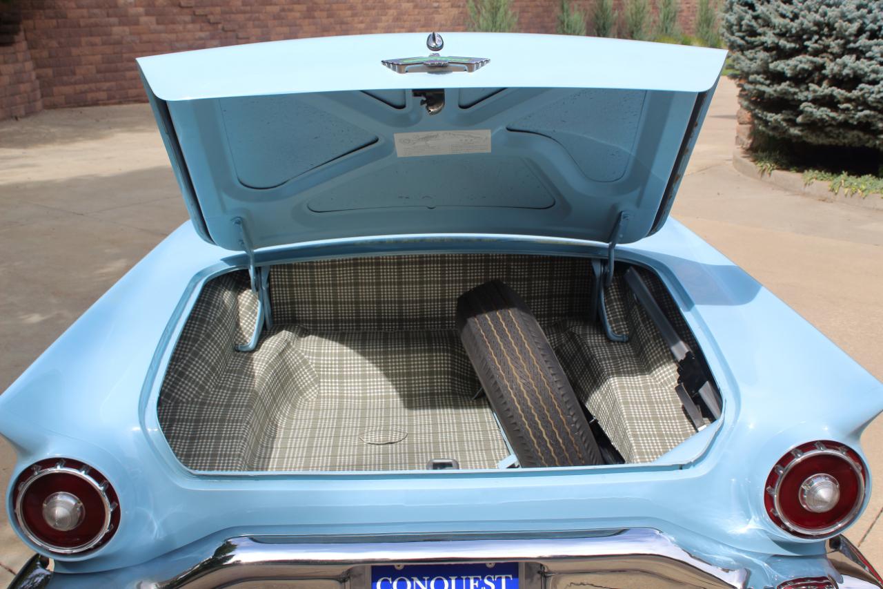 Ford Thunderbird  1957