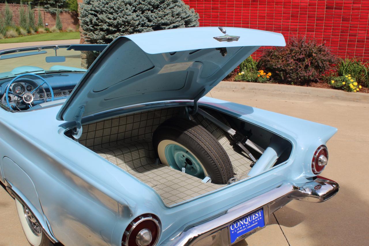 Ford Thunderbird  1957