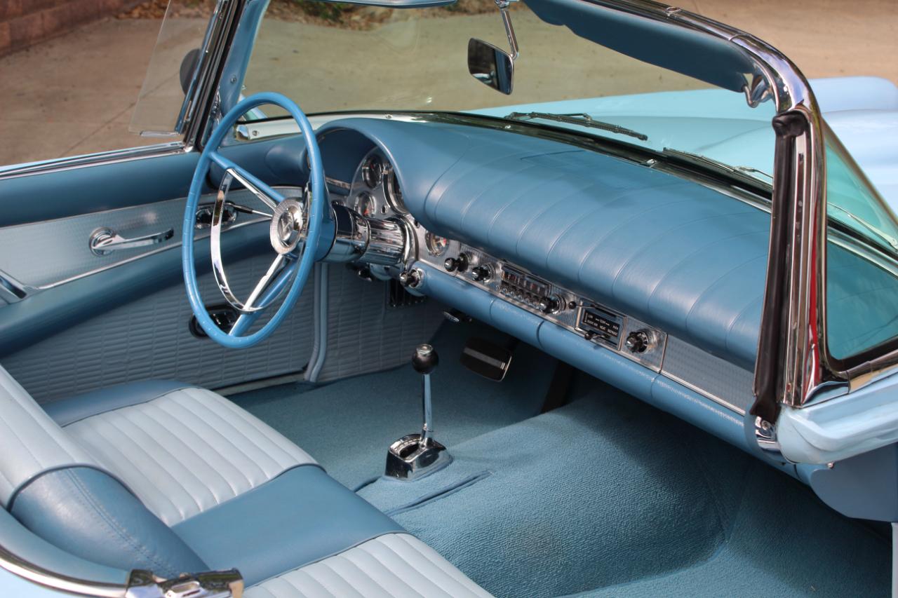 Ford Thunderbird  1957