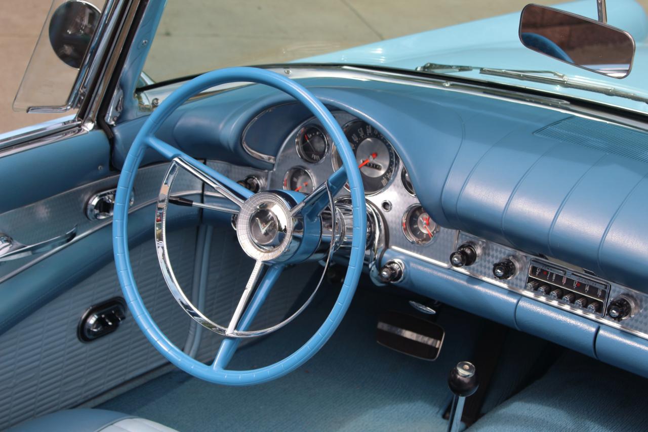 Ford Thunderbird  1957