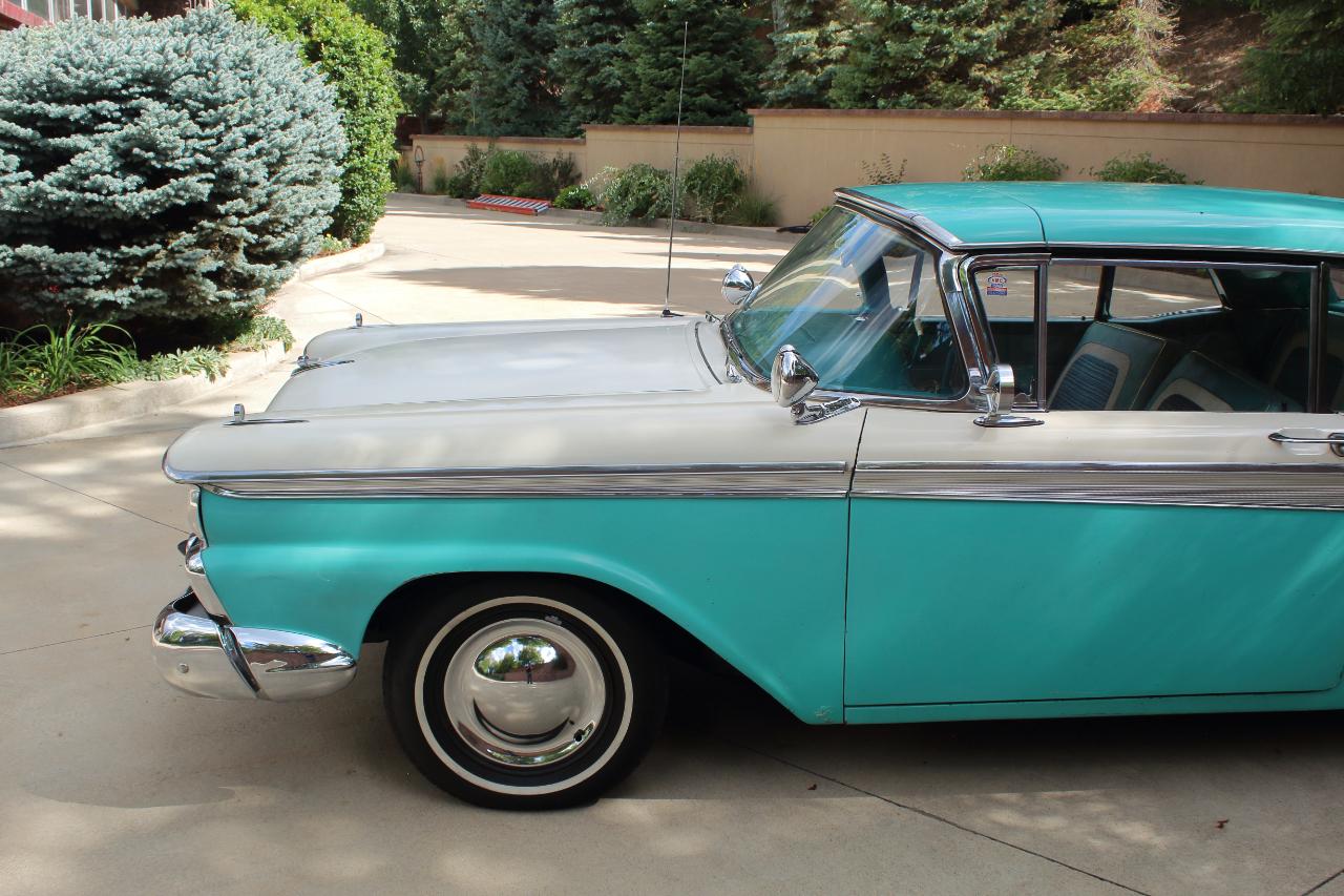 Ford Skyliner  1959