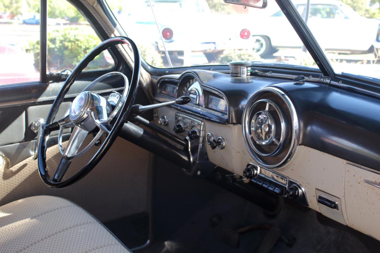 Pontiac Chieftain  1951