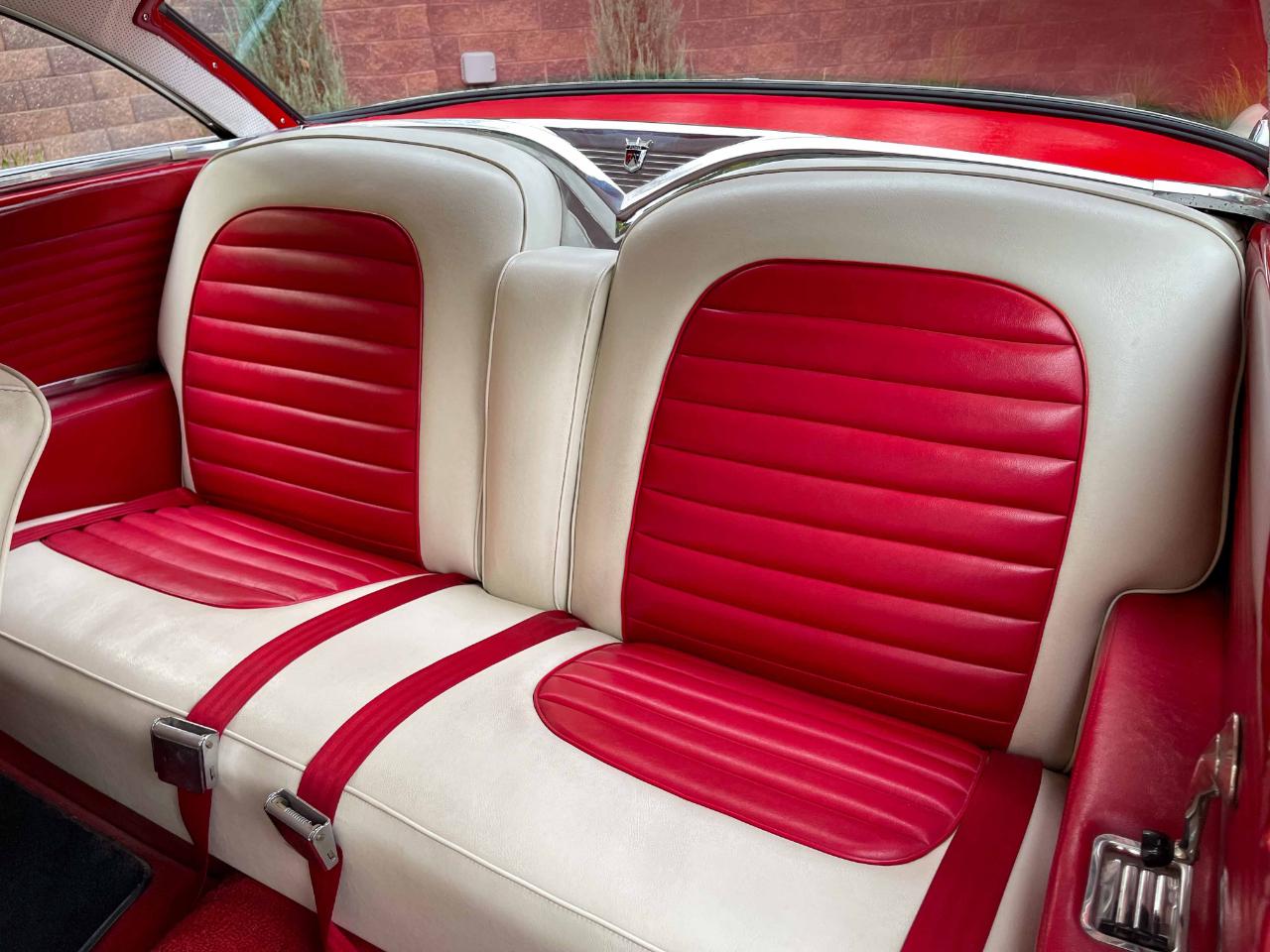 Ford Crown Victoria  1955
