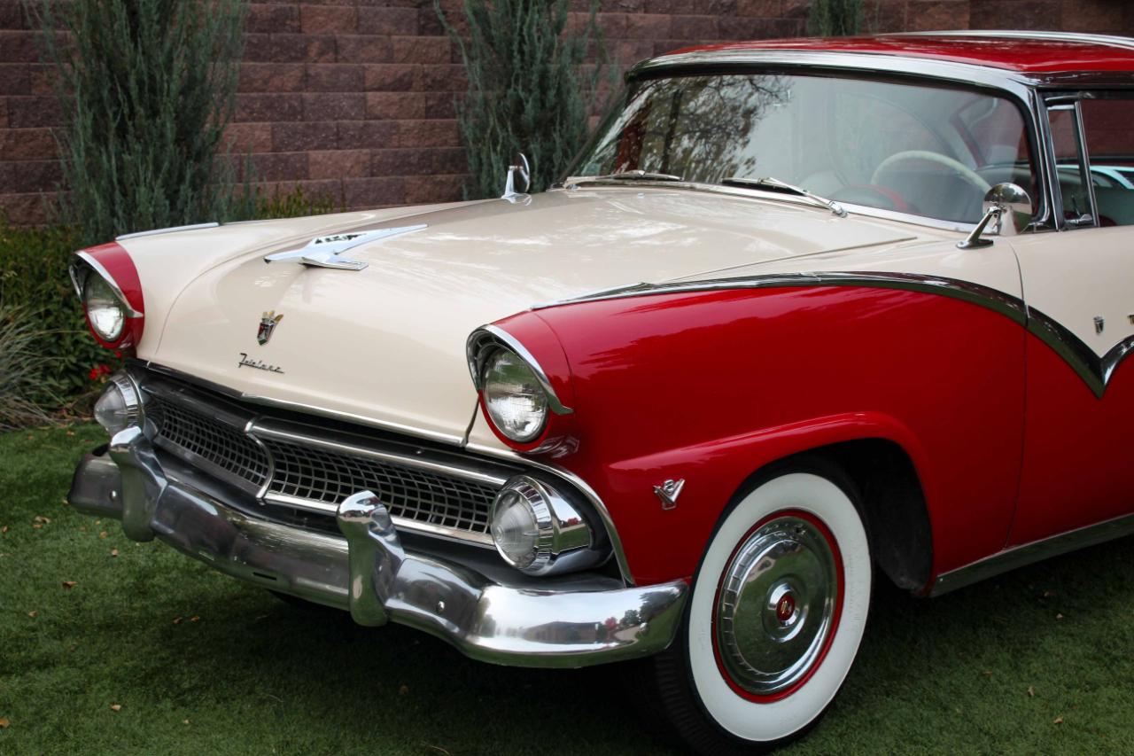 Ford Crown Victoria  1955