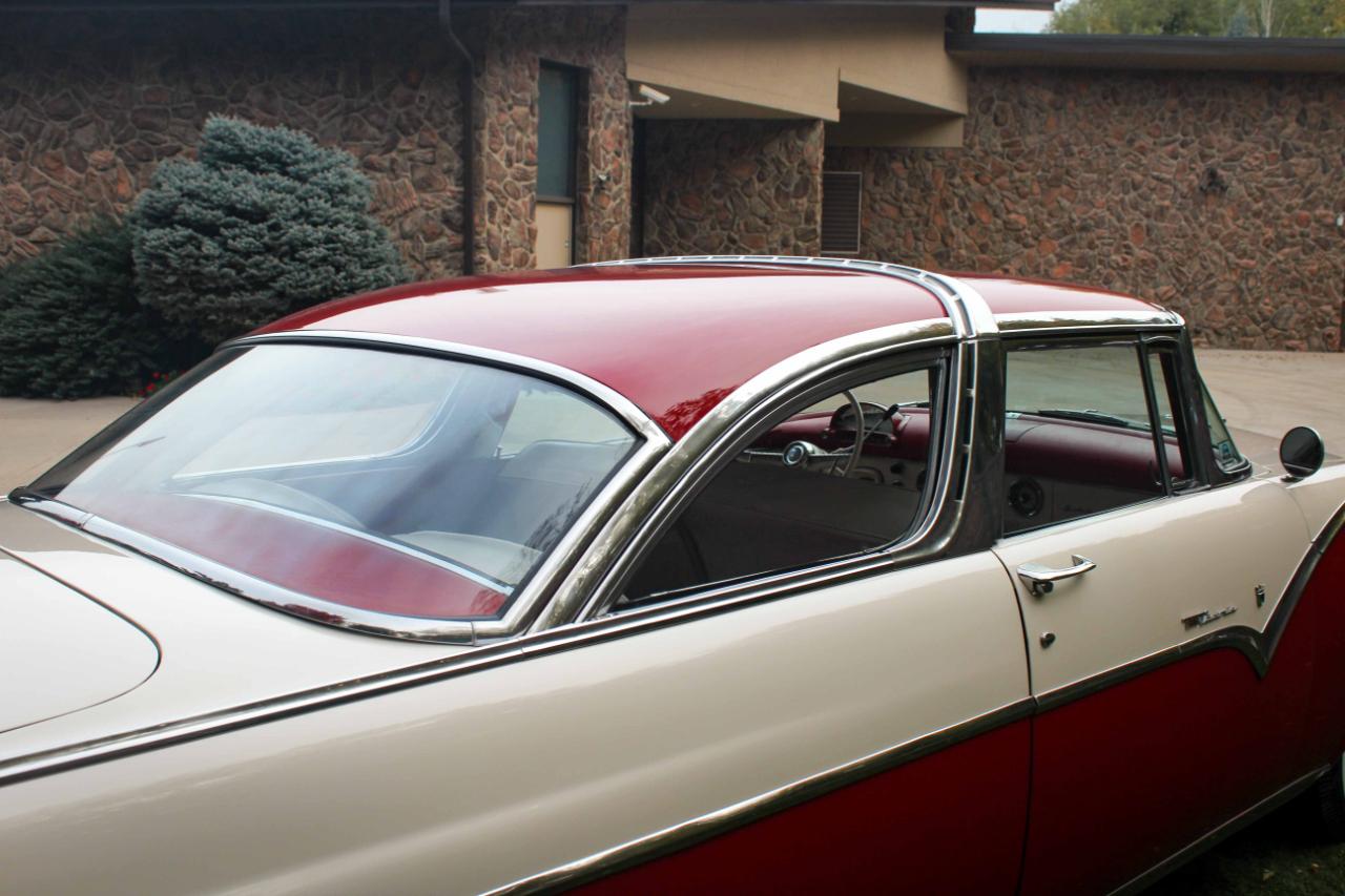 Ford Crown Victoria  1955