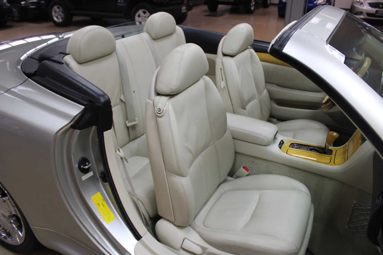 Lexus SC 430 Convertible 2002