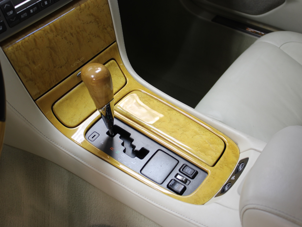 Lexus SC 430 Convertible 2002