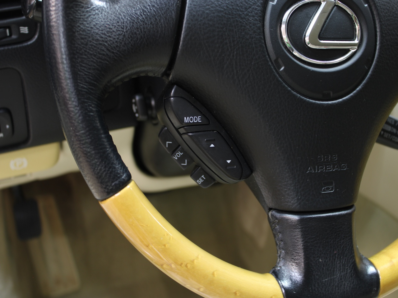 Lexus SC 430 Convertible 2002