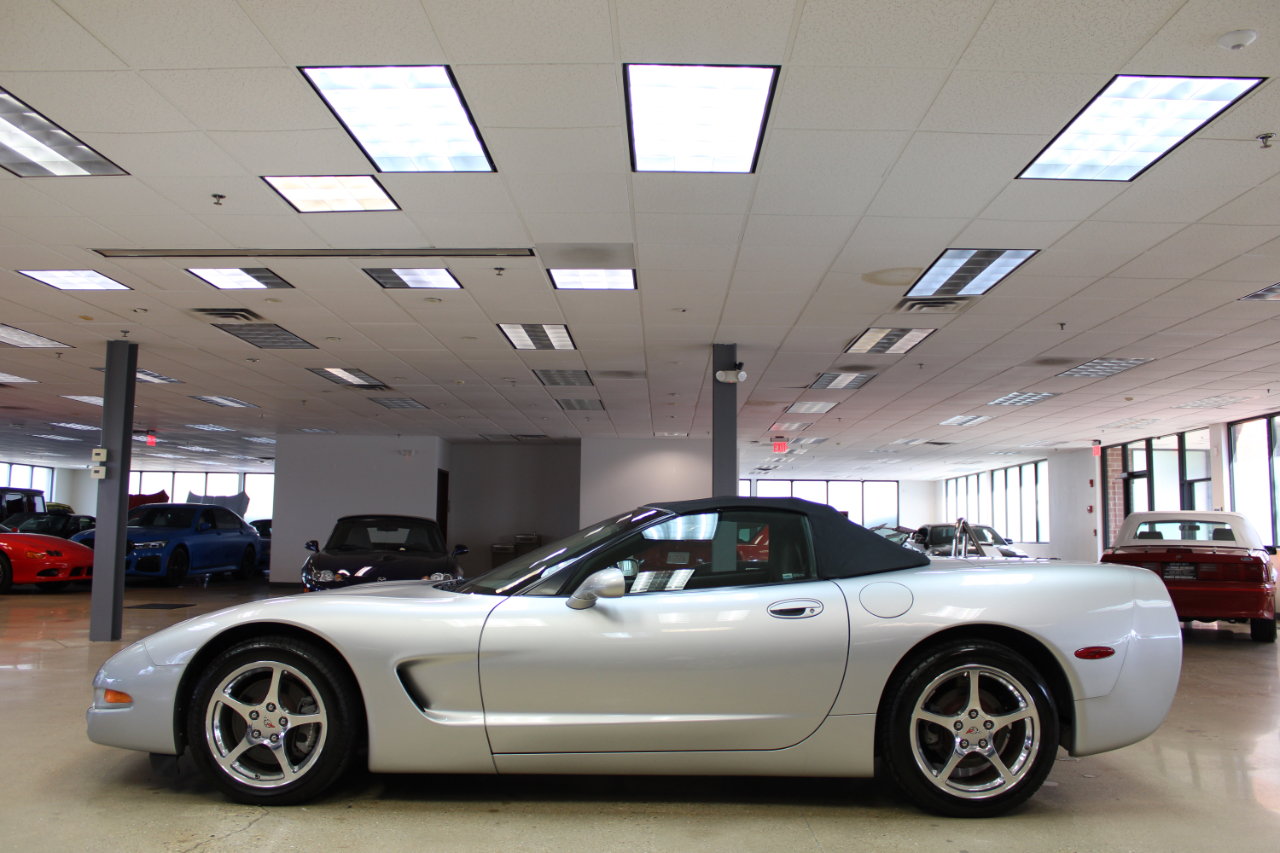Chevrolet Corvette Convertible 2004