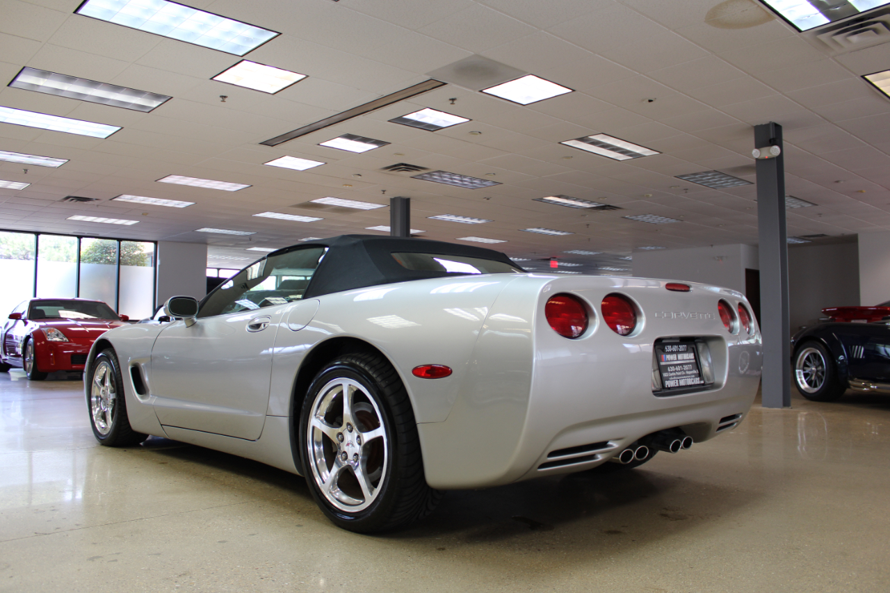Chevrolet Corvette Convertible 2004