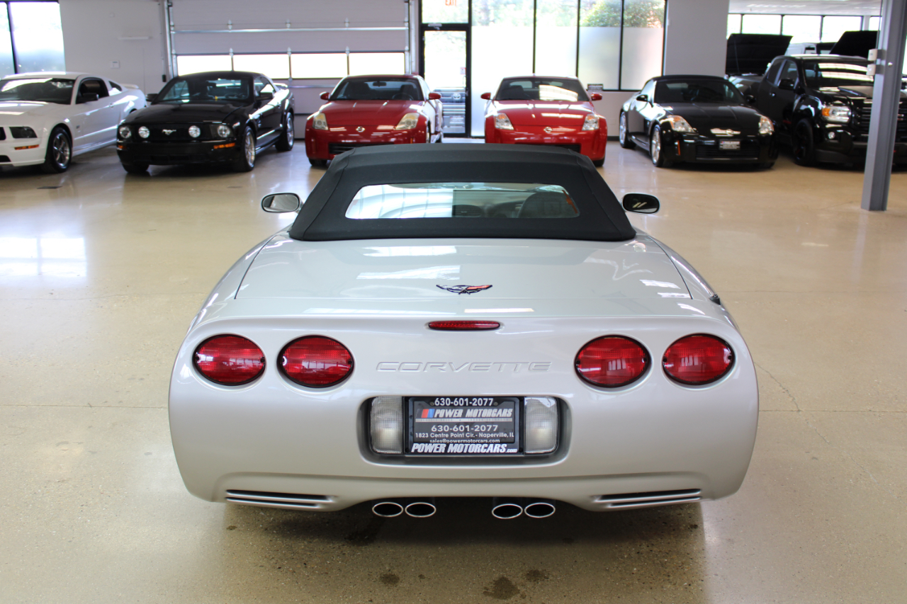 Chevrolet Corvette Convertible 2004