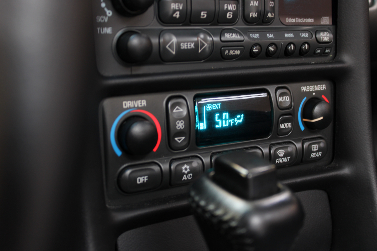 Chevrolet Corvette Convertible 2004