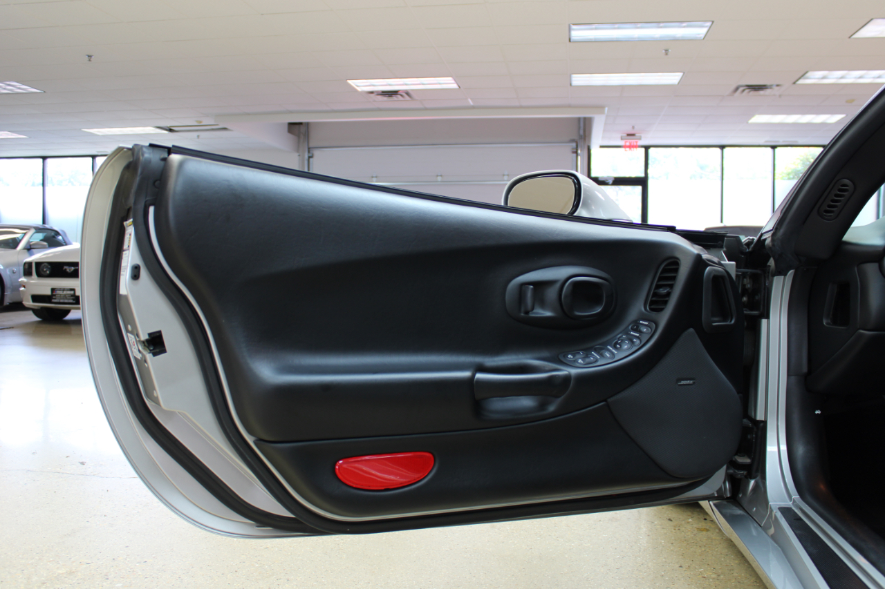 Chevrolet Corvette Convertible 2004